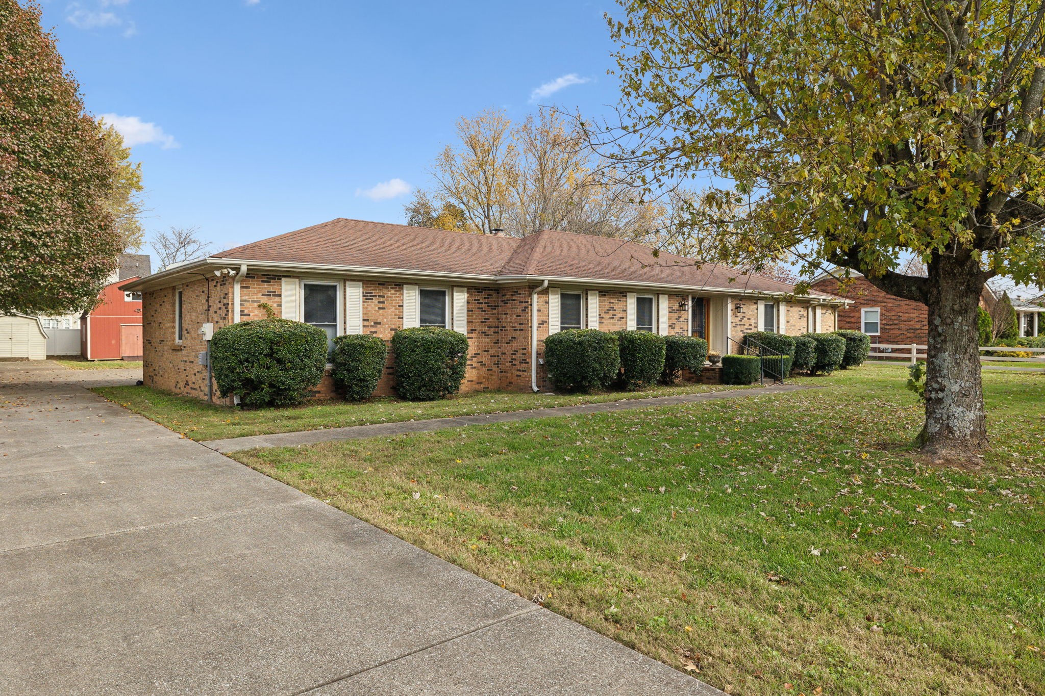 4068 Confederate Road Murfreesboro, TN 37128 - Photo 7 of 53 There is a concrete driveway, nicely kept shrubs and trees - a very attractive look when driving by!