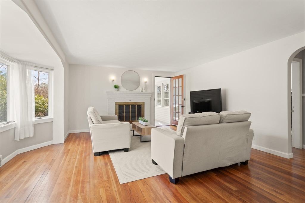 12 Moore Road Westford, MA 01886 - Photo 7 of 26