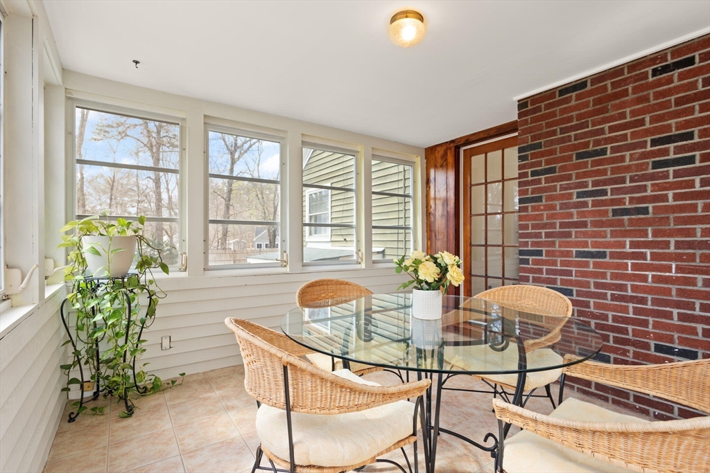 12 Moore Road Westford, MA 01886 - Photo 10 of 26