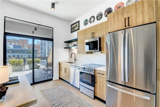 $394,000 | 567 Ponce De Leon Avenue Northeast, Unit 415, Atlanta, GA 30308