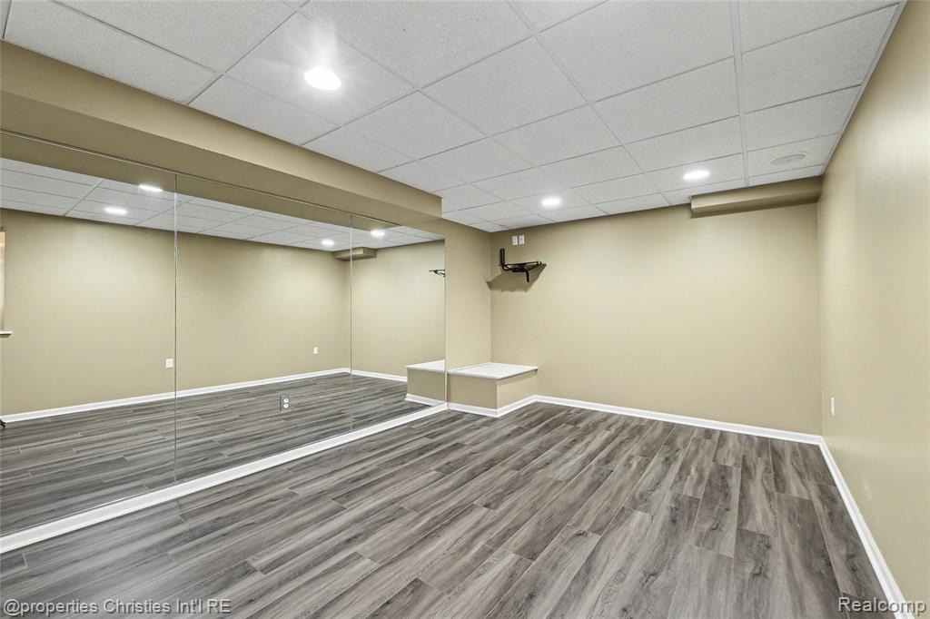 1811 Blue Grass Drive Rochester, MI 48306 - Photo 26 of 39