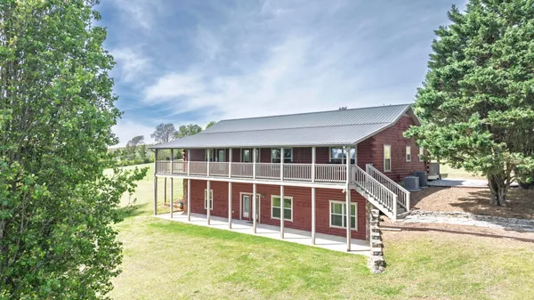 $744,000 | 410 Pioneer Trail, Dayton, TN 37321