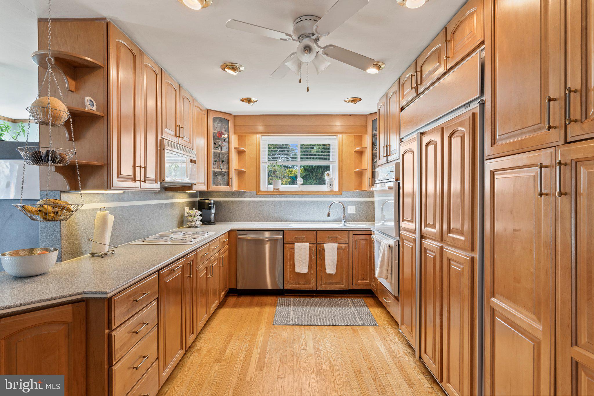 4761 Yates Road Bensalem, PA 19020 - Photo 8 of 37 Gallery Image 8