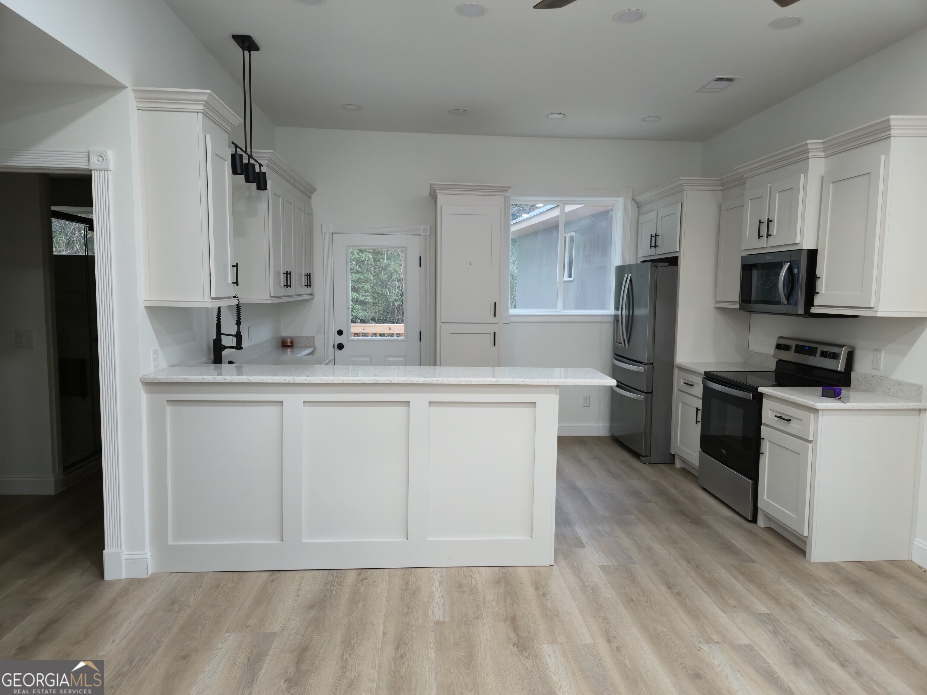 150 Kentucky Street, Unit A&B Demorest, GA 30535 - Photo 14 of 31 UNIT A