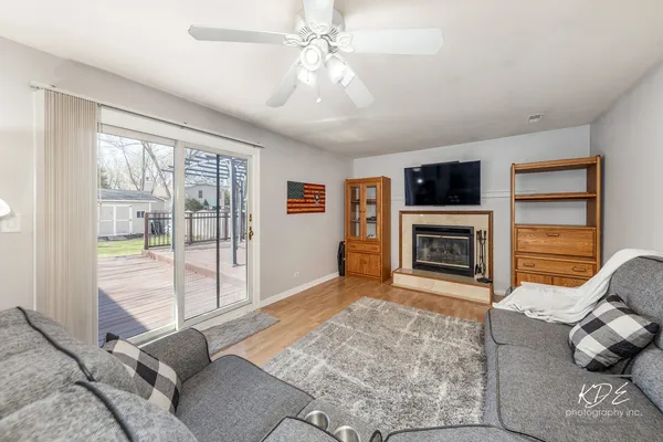 $545,500 | 1317 Carol Lane, Naperville, IL 60565