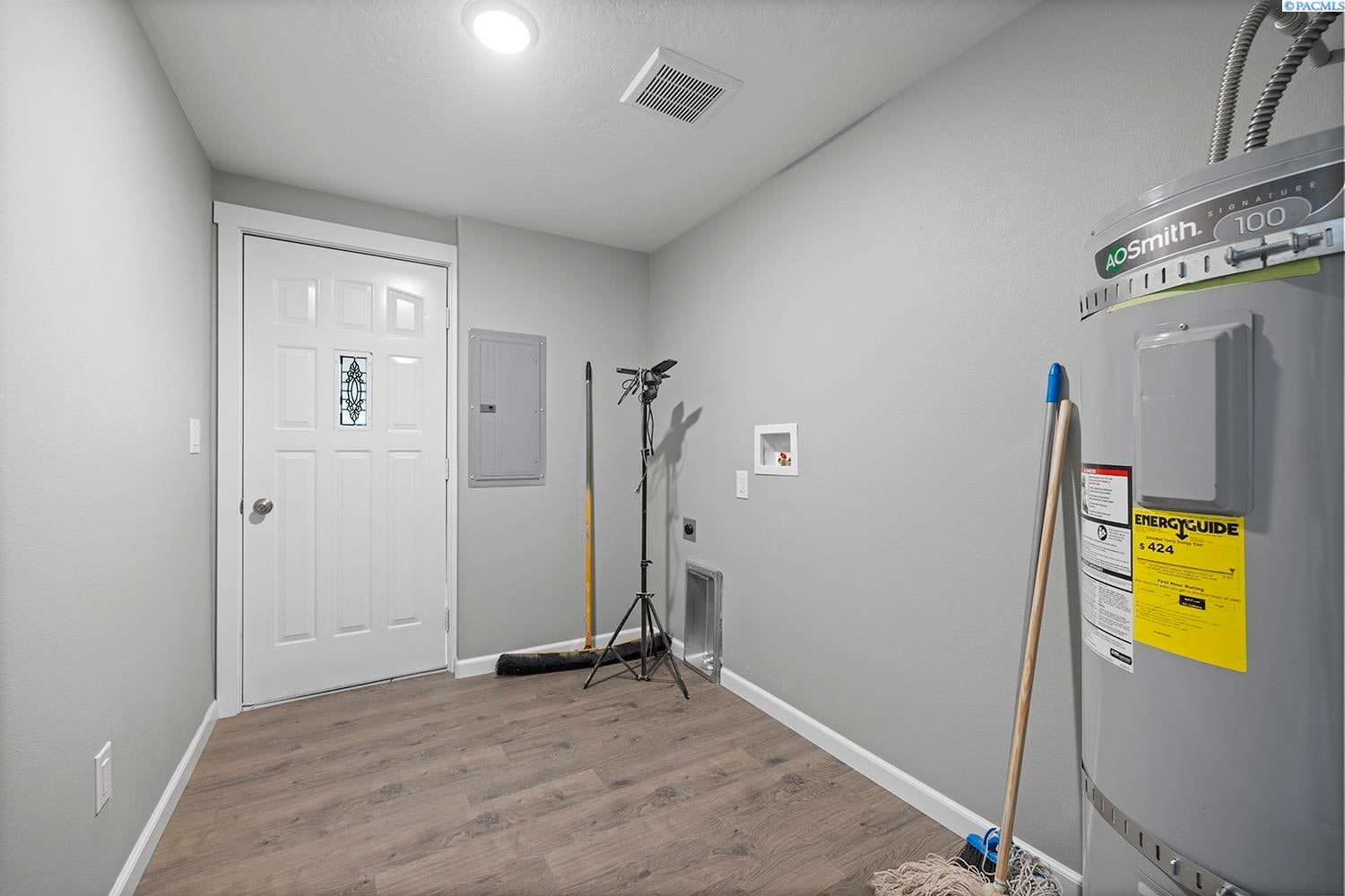 215735 East Game Farm Road Kennewick, WA 99337 - Photo 26 of 31 Gallery Image 26