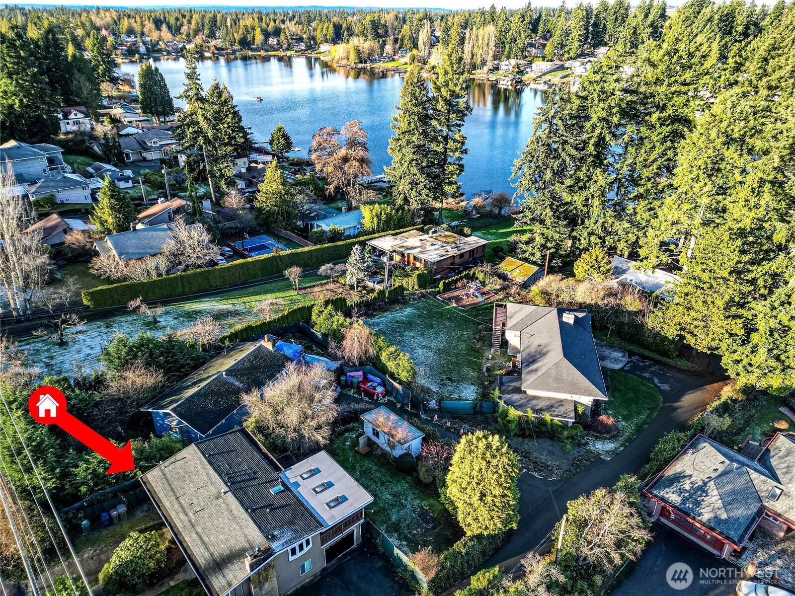 3623 Shelby Road Lynnwood, WA 98087 - Photo 37 of 39 an aerial view of lake and residential houses with outdoor space