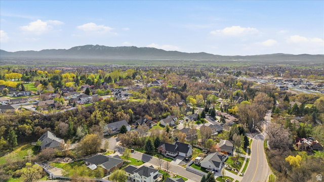 353 Robin Street Smithfield, UT 84335 - Photo 64 of 70 Aerial view of residential area with mountains