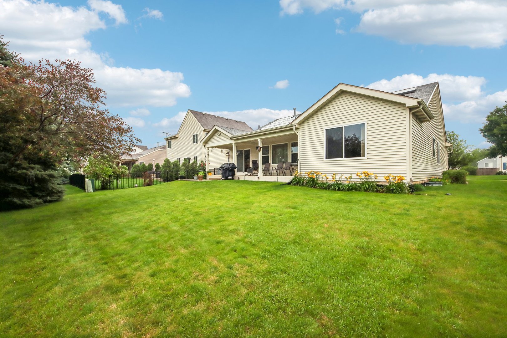 3415 Mustang Road Joliet, IL 60435 - Photo 42 of 45