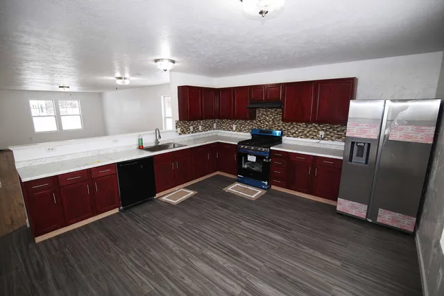 $359,000 | 464 Ludington Avenue, Portage, MI 49002