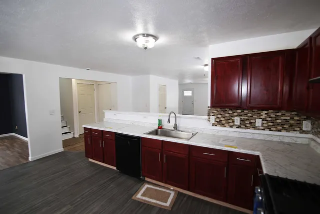 $359,000 | 464 Ludington Avenue, Portage, MI 49002