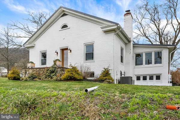 $255,000 | 889 Pfoutz Valley Road, Millerstown, PA 17062