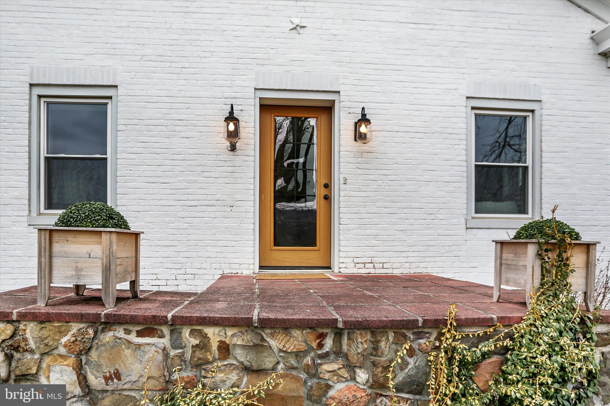 889 Pfoutz Valley Road Millerstown, PA 17062 - Photo 14 of 51