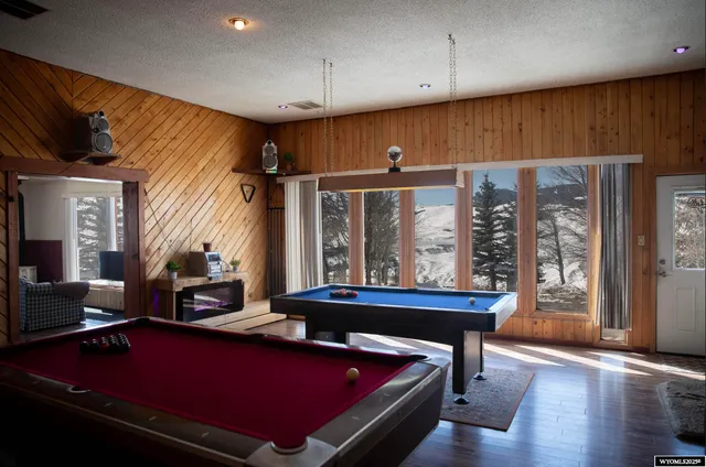 $695,000 | 608 Cliff Drive, Dubois, WY 82513