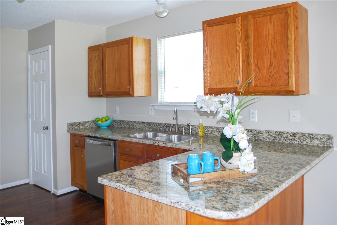 105 Turkey Trot Road Williamston, SC 29697 - Photo 3 of 17