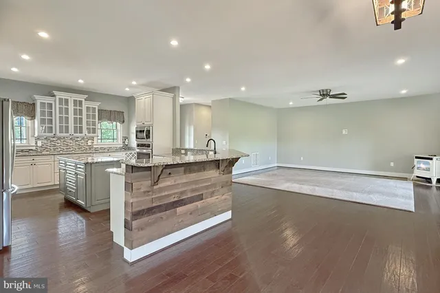 $669,000 | 15217 Autumn Oaks Drive, Milton, DE 19968