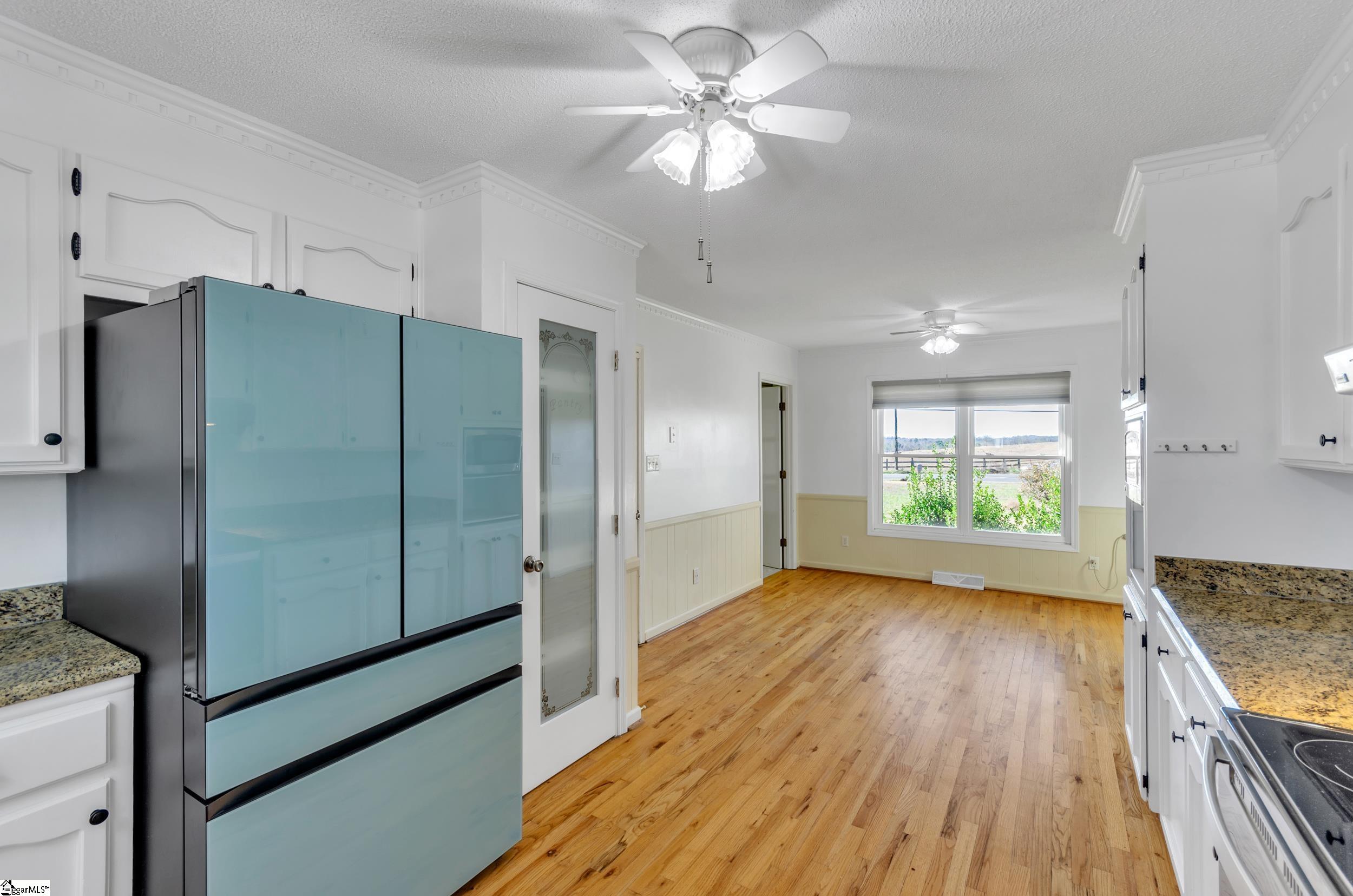 3180 Highway 357 Lyman, SC 29365 - Photo 13 of 50 Includes Newer Samsung Bespoke Refrigerator