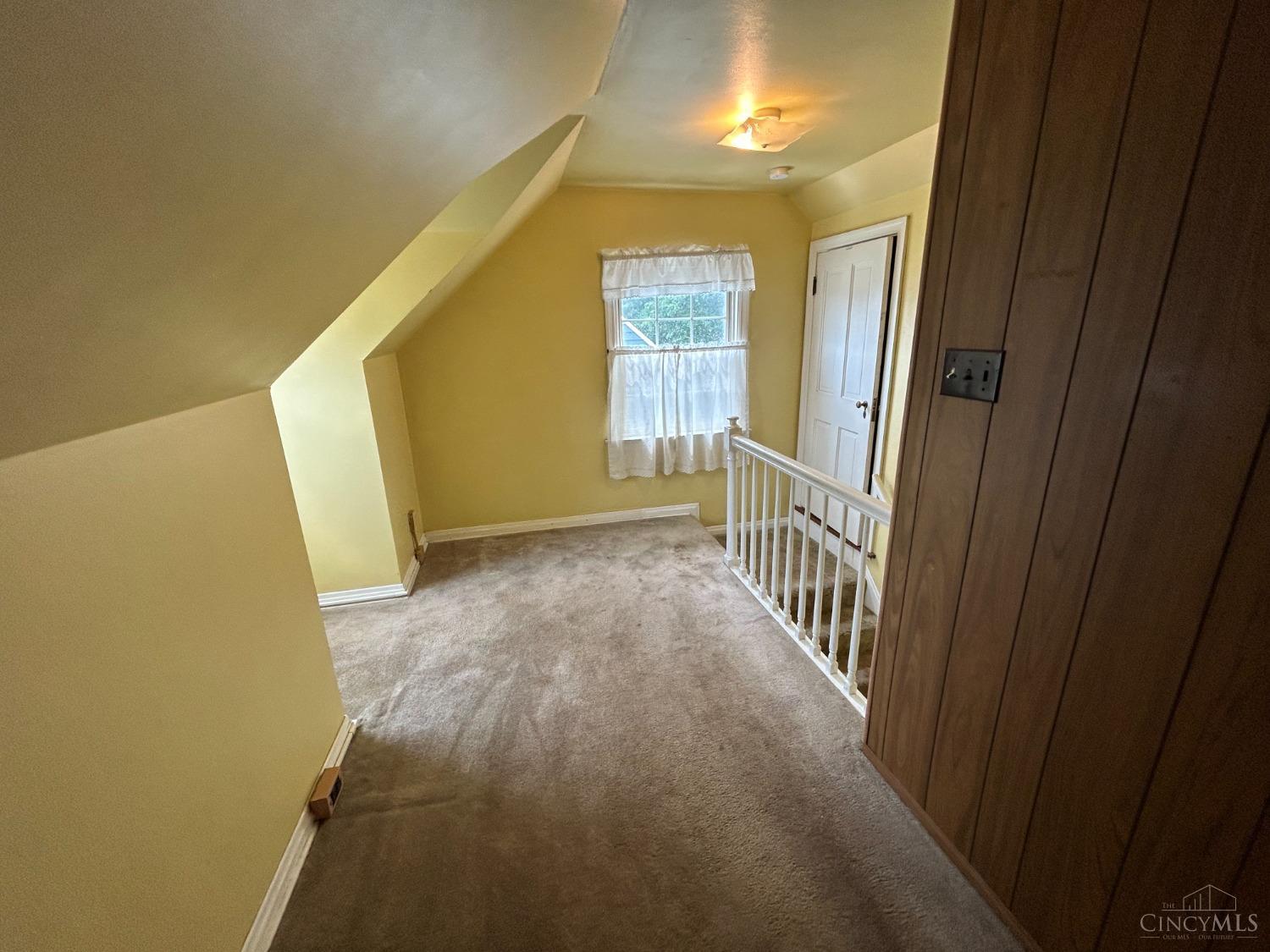7829 Plainfield Road Cincinnati, OH 45236 - Photo 12 of 24