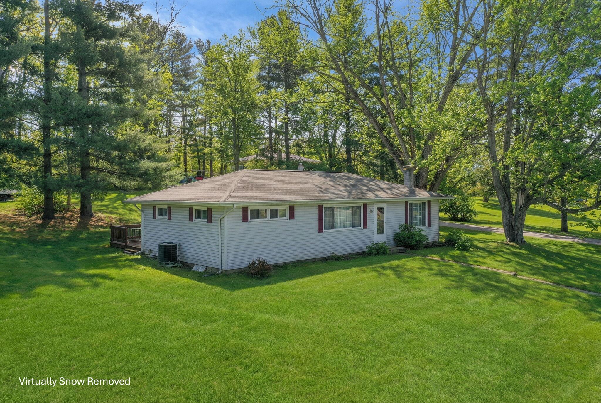 760 Lake Road Southeast Lancaster, OH 43130 - Photo 3 of 60 5-web-or-mls-1770729538