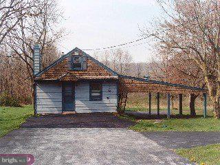 828 Bleim Road Pottstown, PA 19464 - Photo 3 of 4 Gallery Image 3