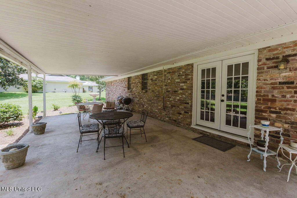 49 Wintergreen Road Madison, MS 39110 - Photo 25 of 32 watsonphotography.bw250625132659