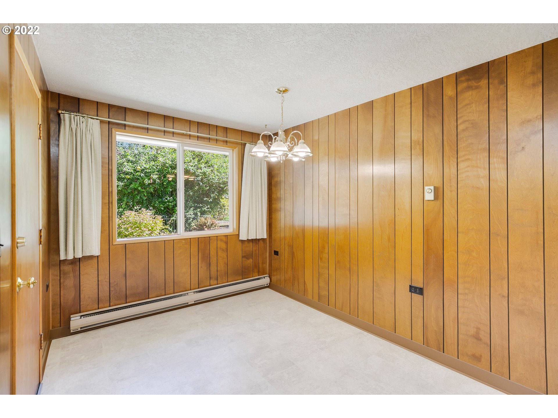 6245 Southwest Garden Home Road Portland, OR 97219 - Photo 11 of 22 Dining Room