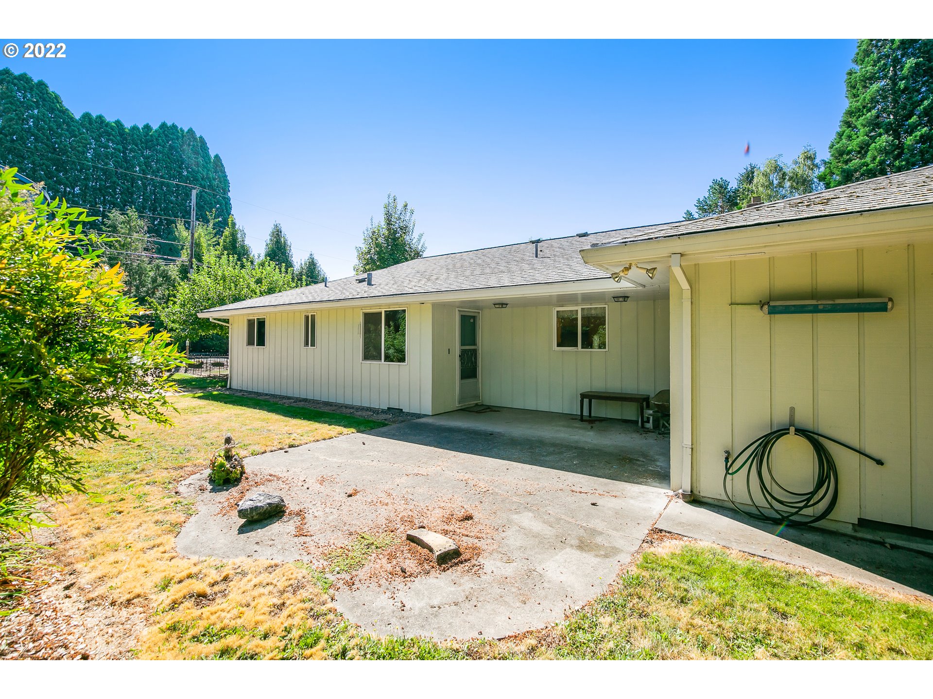 6245 Southwest Garden Home Road Portland, OR 97219 - Photo 22 of 22 Backyard