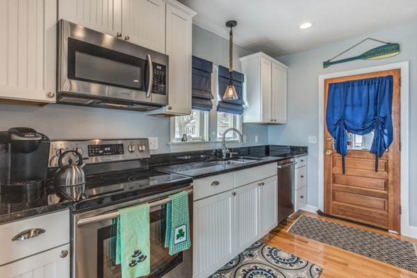 10 Seagull Road Quincy, MA 02169 - Photo 16 of 30 Gallery Image 16