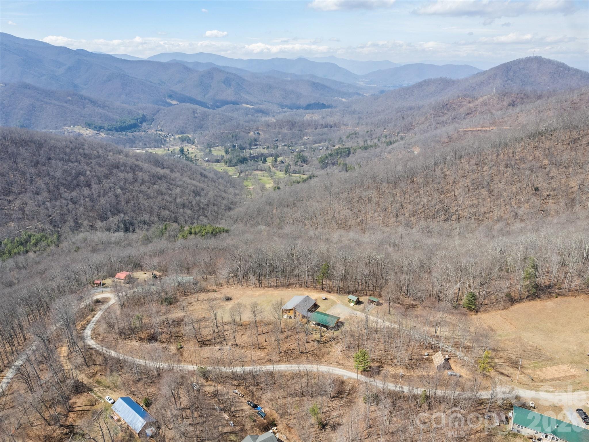 425 Rustic Ridge Drive Canton, NC 28716 - Photo 10 of 39
