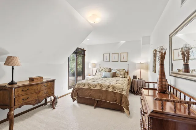 $649,900 | 483 Roxbury Road, Valparaiso, IN 46385