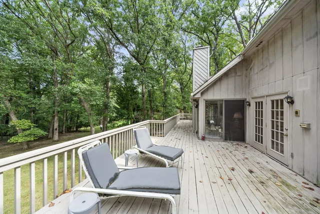 $649,900 | 483 Roxbury Road, Valparaiso, IN 46385