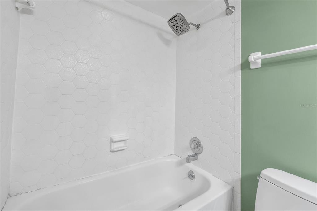 114 Valencia Loop Altamonte Springs, FL 32714 - Photo 23 of 45 Gallery Image 23