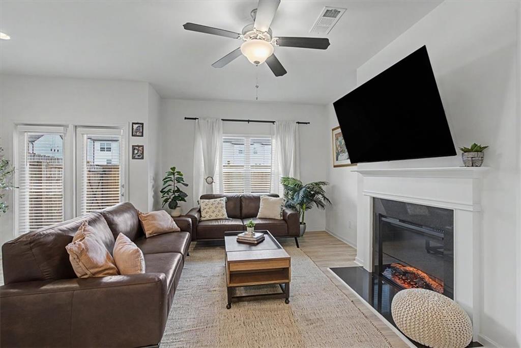 4230 Spring Valley Circle Tucker, GA 30084 - Photo 7 of 23