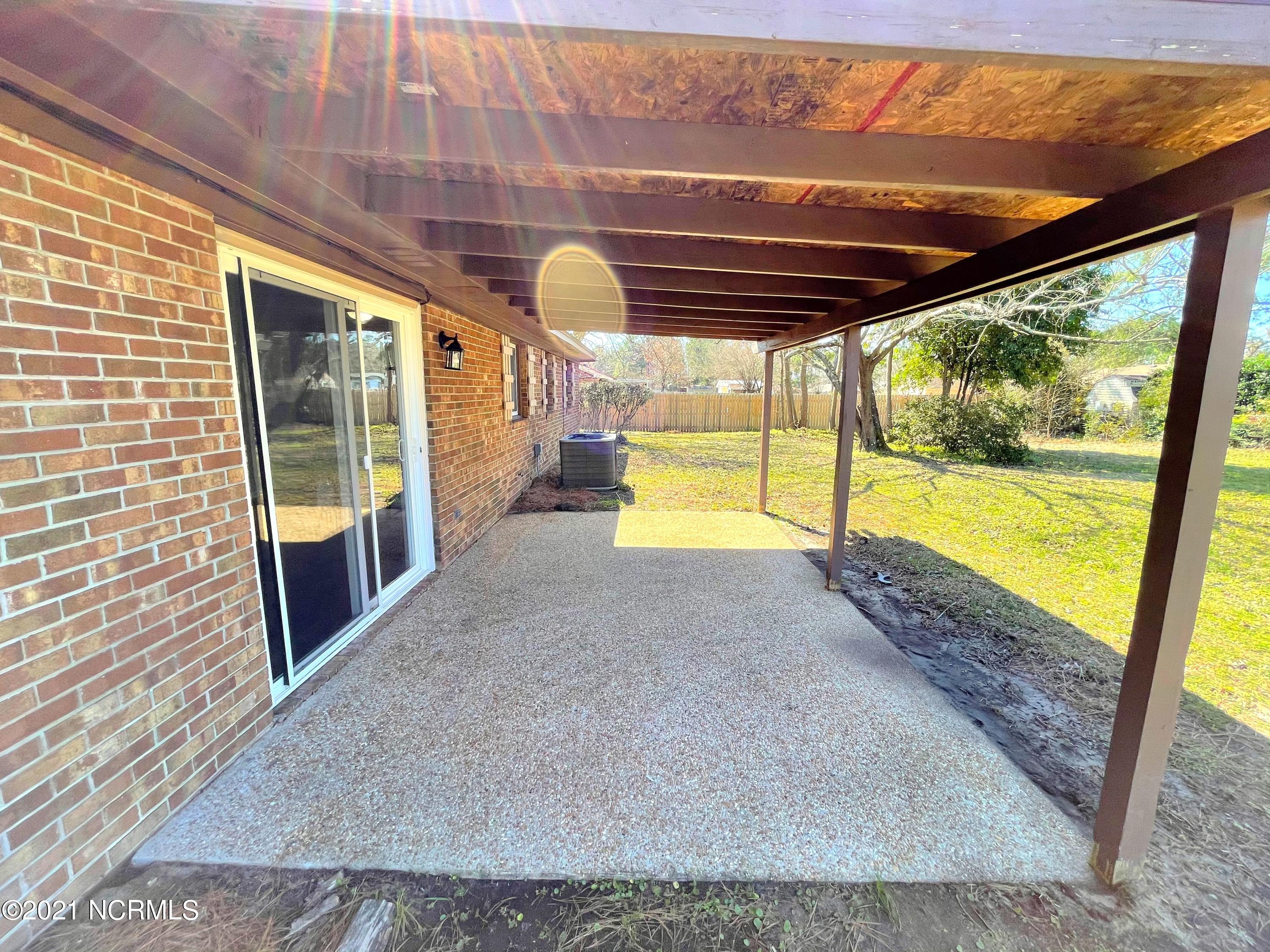 627 Albemarle Road Wilmington, NC 28405 - Photo 14 of 20 F17B8D90-E93B-4067-B3B3-B6B8AD4F968C