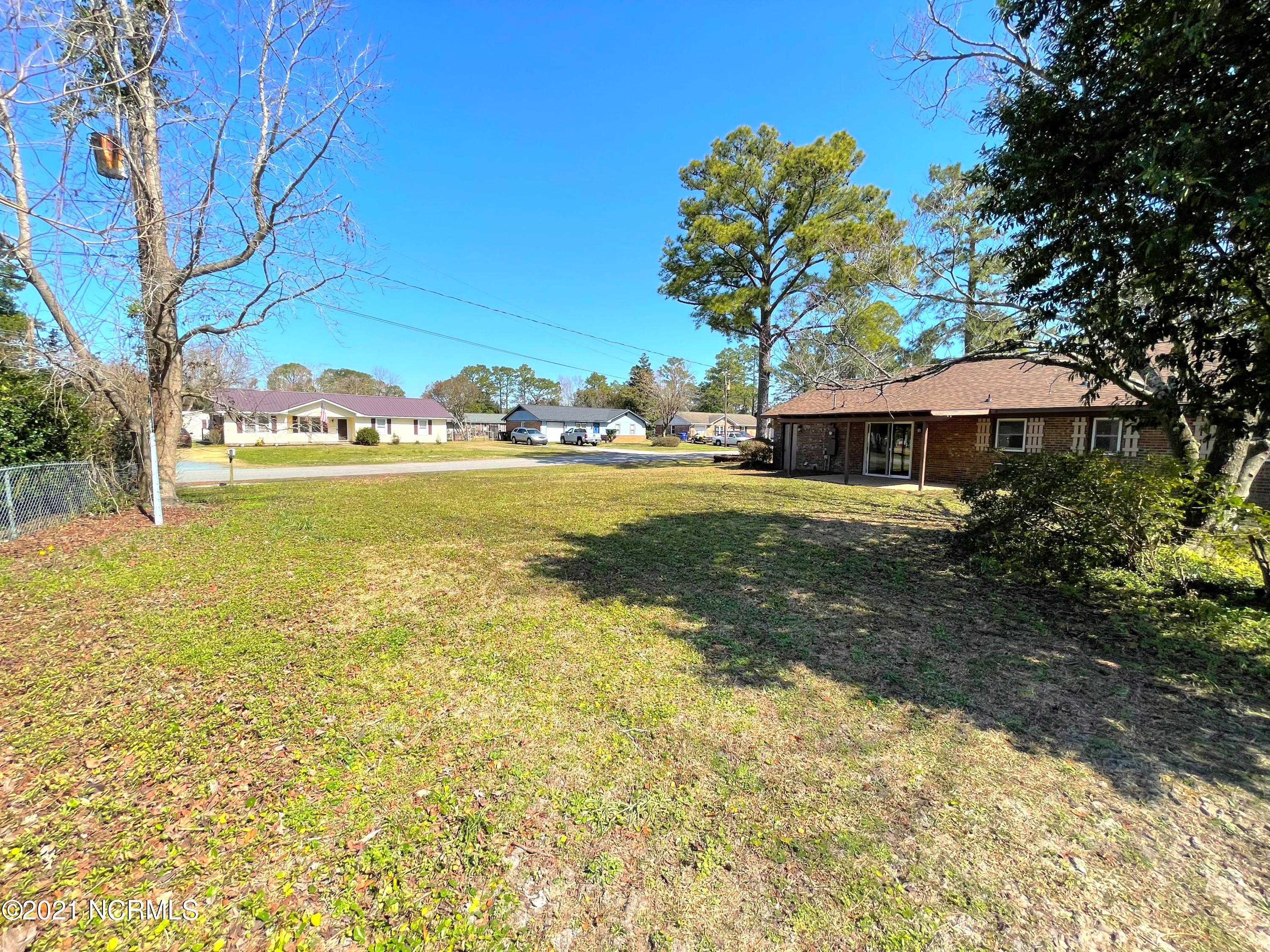 627 Albemarle Road Wilmington, NC 28405 - Photo 17 of 20 E1F492E5-4877-4EDC-A9B5-BCD25303D7AD