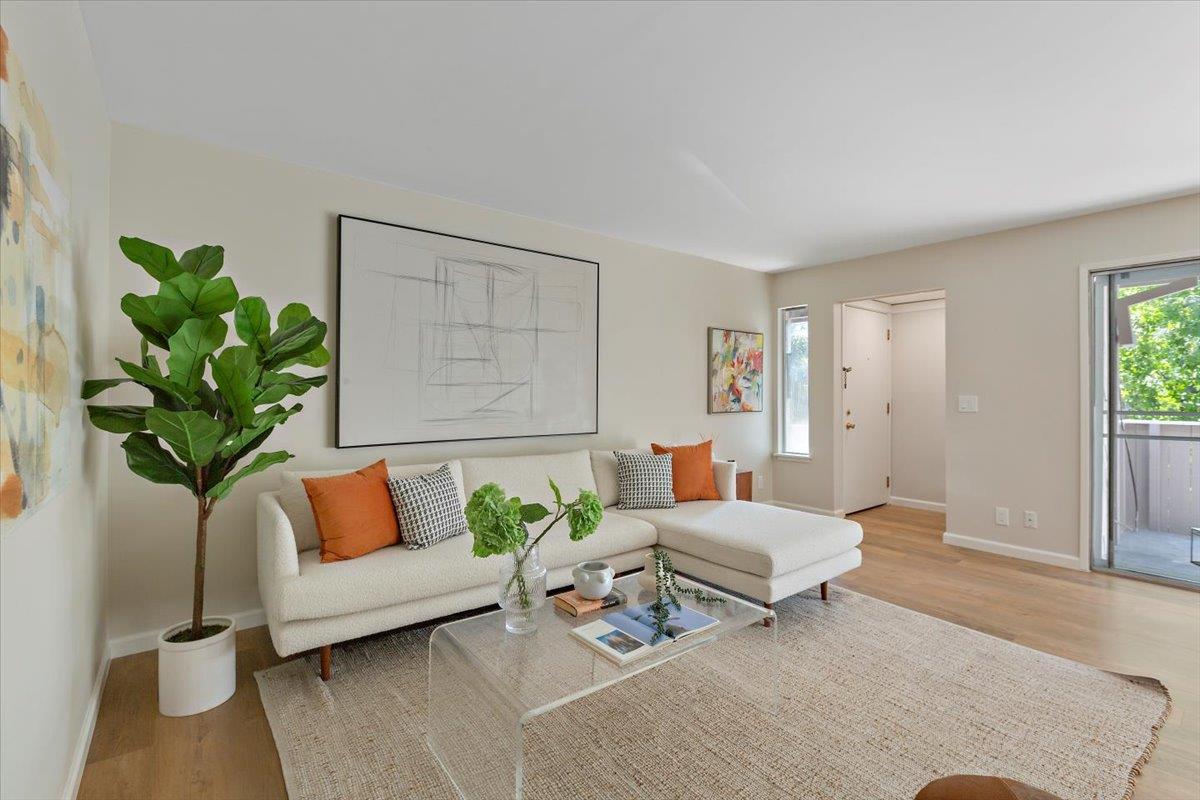 500 West Middlefield Road, Unit 51 Mountain View, CA 94043 - Photo 4 of 28 Gallery Image 4
