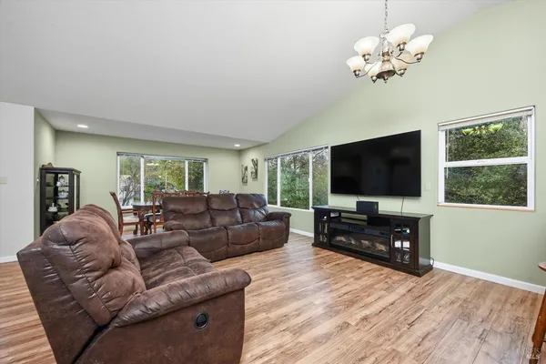 $439,900 | 3532 Morningside Circle, Kelseyville, CA 95451