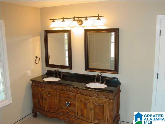 605 Reneau Street Anniston, AL 36207 - Photo 15 of 31