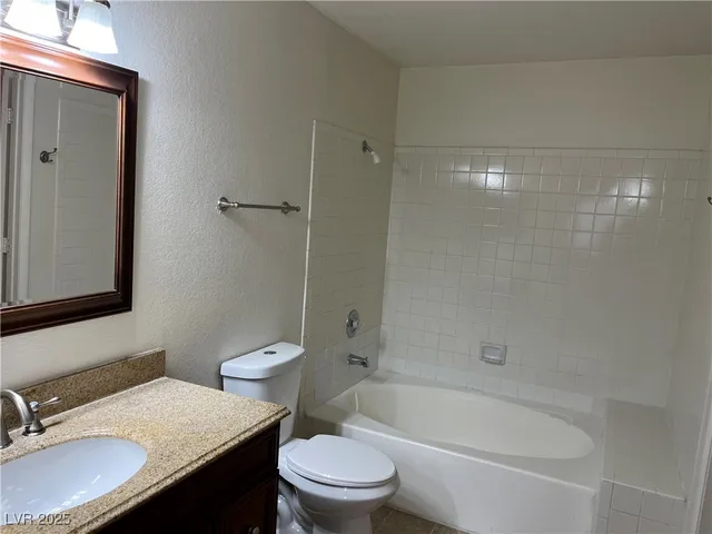 $1,645 | 2842 Briar Knoll Drive, Henderson, NV 89074