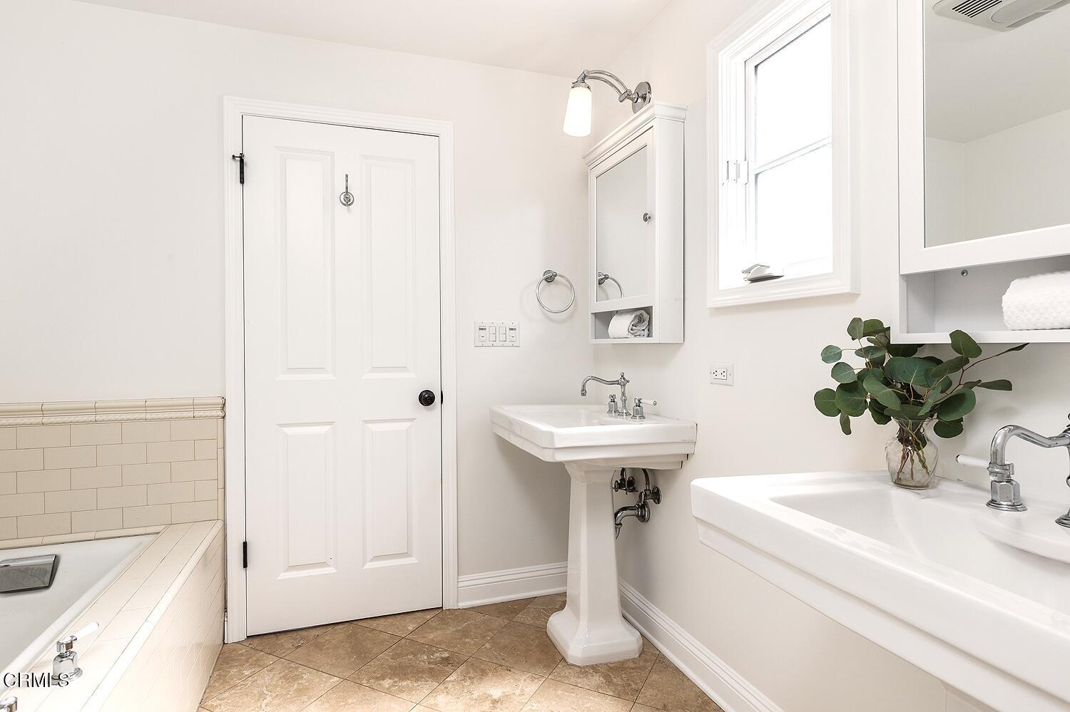 1494 Scenic Drive Pasadena, CA 91103 - Photo 29 of 43 1494 Scenic Dr 040-mls