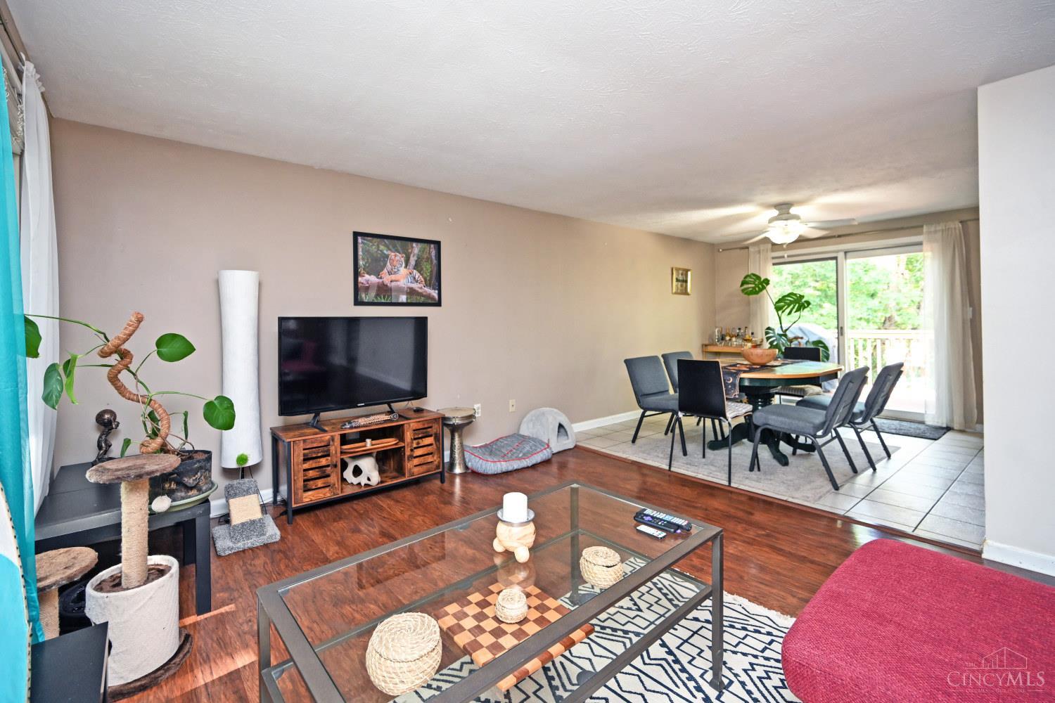 2590 Hunt Road Cincinnati, OH 45236 - Photo 12 of 59