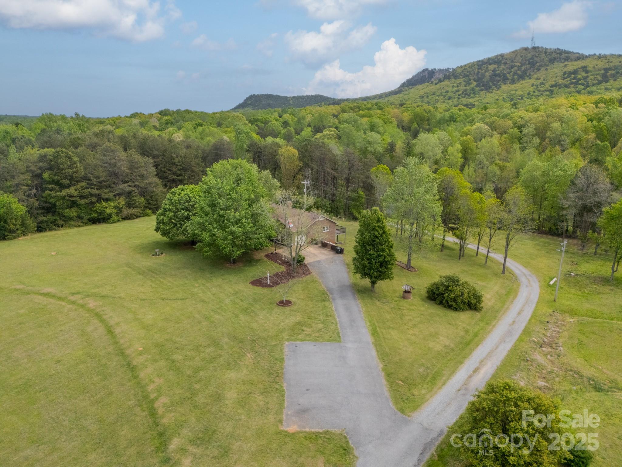 809 Sparrow Springs Road Kings Mountain, NC 28086 - Photo 6 of 48 Gallery Image 6