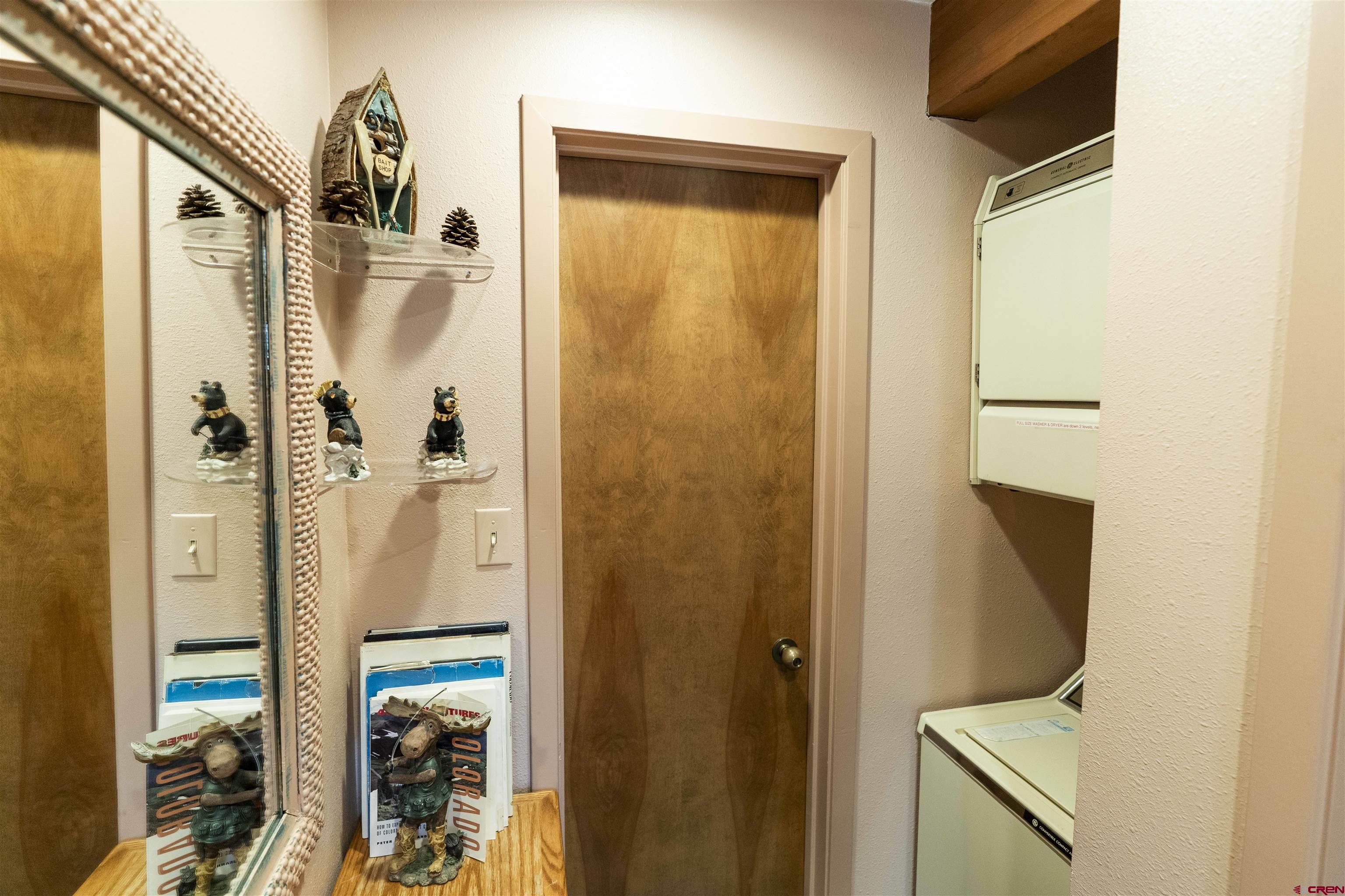 11 Hunter Hill Road, Unit 406 Crested Butte, CO 81225 - Photo 22 of 45 a bathroom with a shower