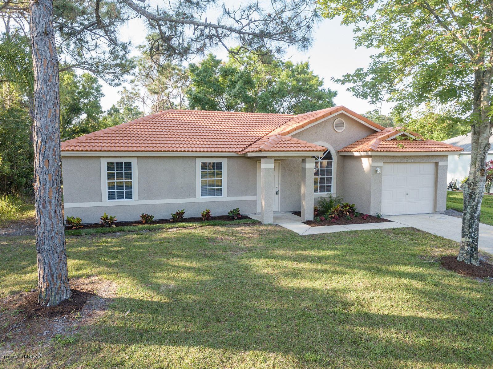 1118 Wing Road Southwest Palm Bay, FL 32908 - Photo 3 of 18 DJI_0047
