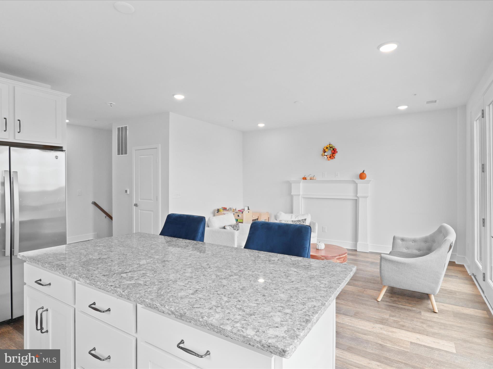 20789 Lamlash Terrace Ashburn, VA 20147 - Photo 19 of 46