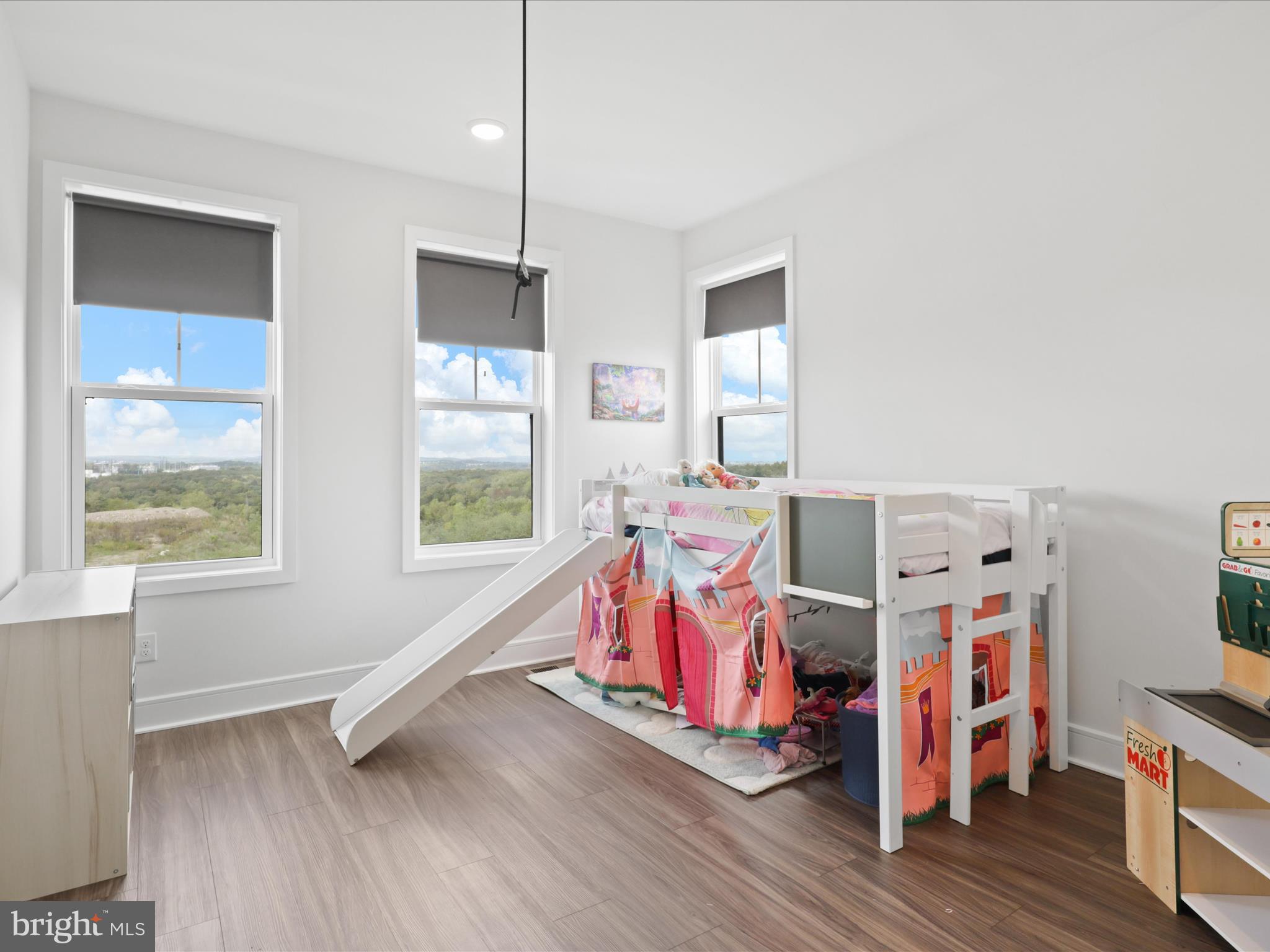 20789 Lamlash Terrace Ashburn, VA 20147 - Photo 33 of 46