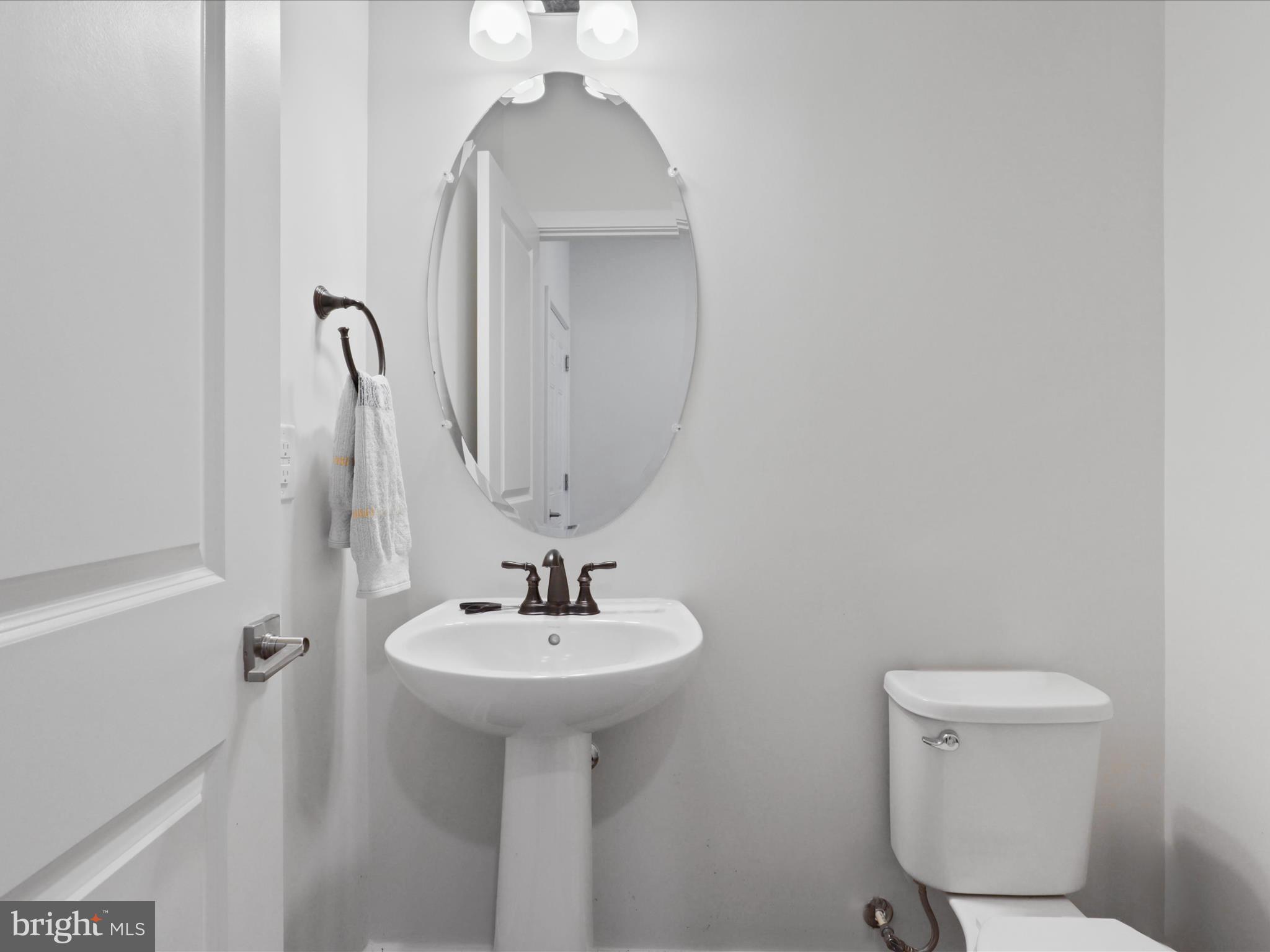 20789 Lamlash Terrace Ashburn, VA 20147 - Photo 10 of 46