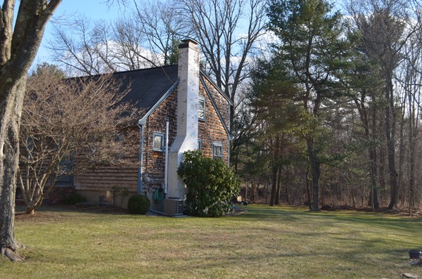 5 Rocky Hill Road Andover, MA 01810 - Photo 4 of 20 Gallery Image 4