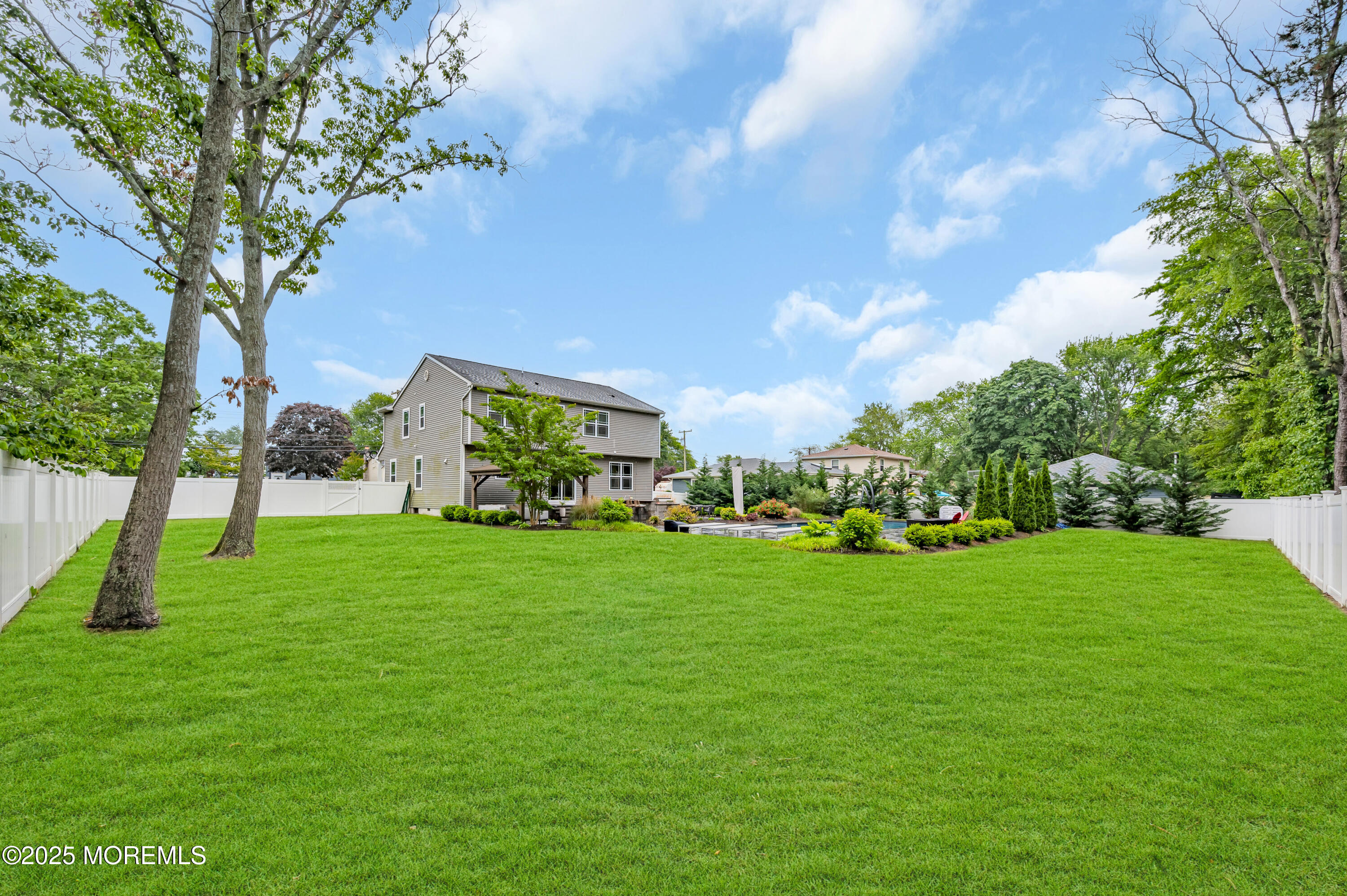 804 Linden Road Toms River, NJ 08753 - Photo 49 of 62 back 5