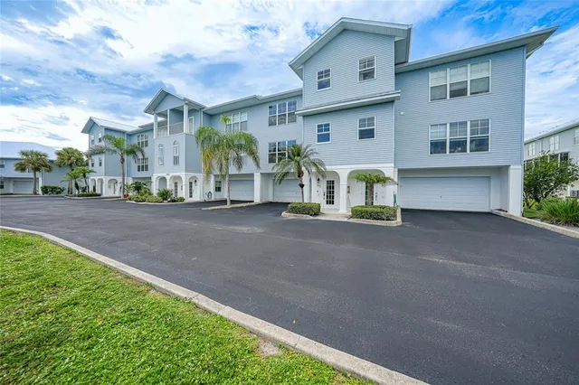 $255,500 | 3923 Cape Haze Drive, Unit 304, Rotonda West, FL 33947